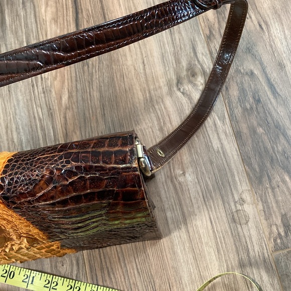 Vintage genuine crocodile handbag - Picture 14 of 17
